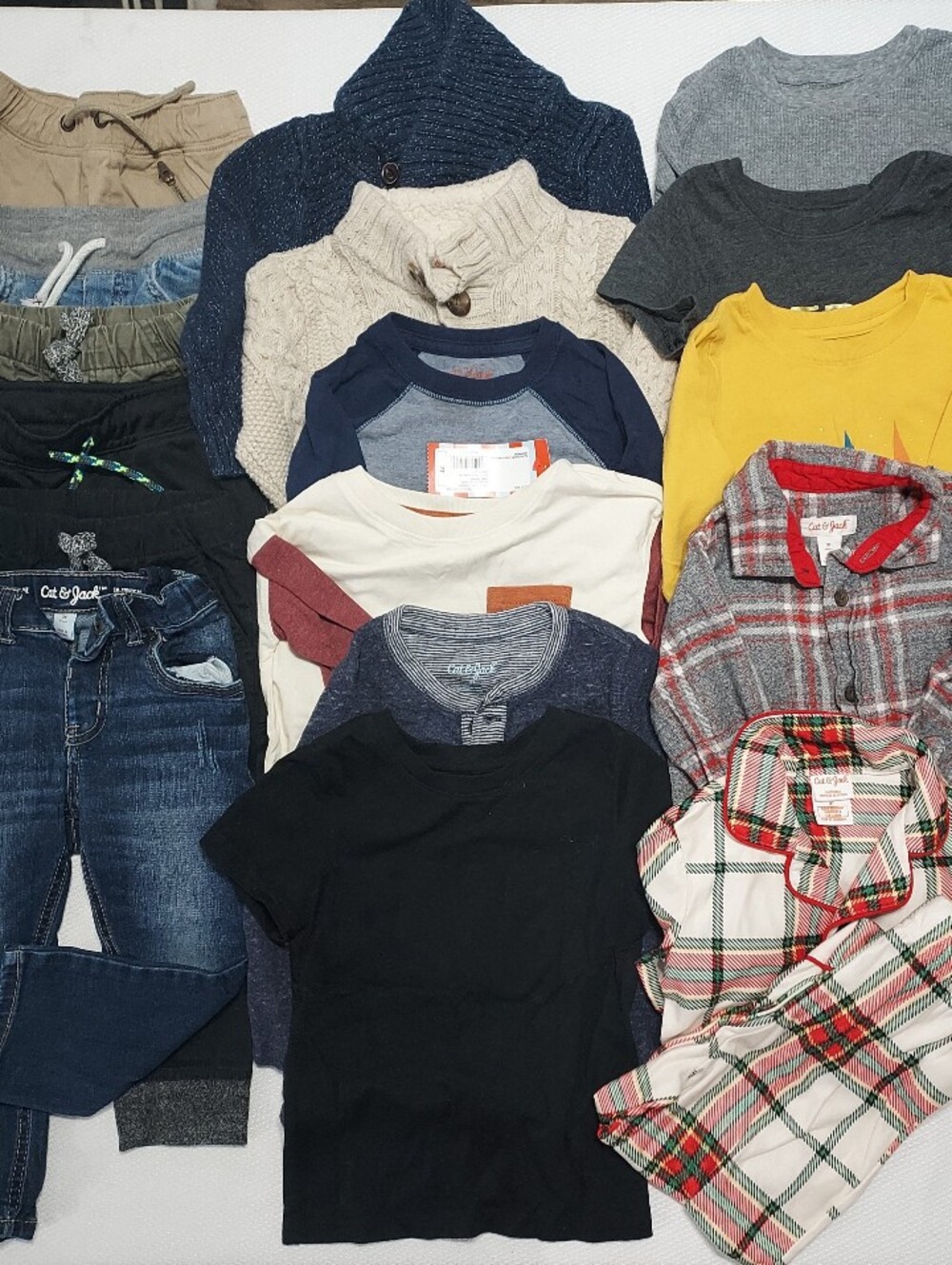 Cat & Jack SIZE 2T Boys Lot